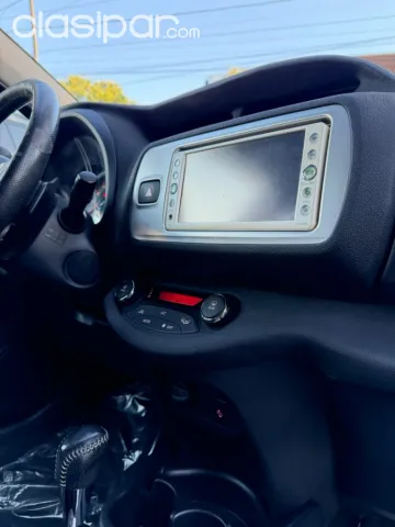 Toyota Vitz 2016 — foto 7