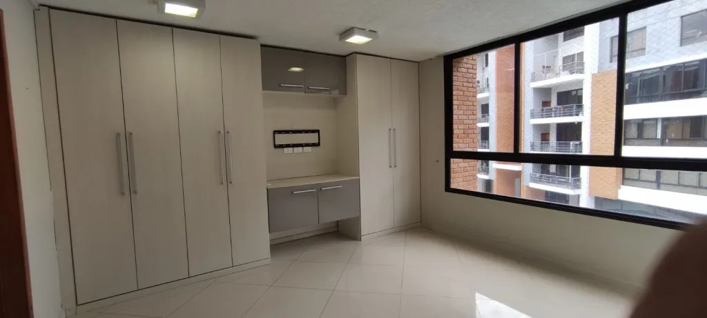 ✨ ¡EN VENTA! Hermoso departamento en Zona Perón ✨ — foto 2