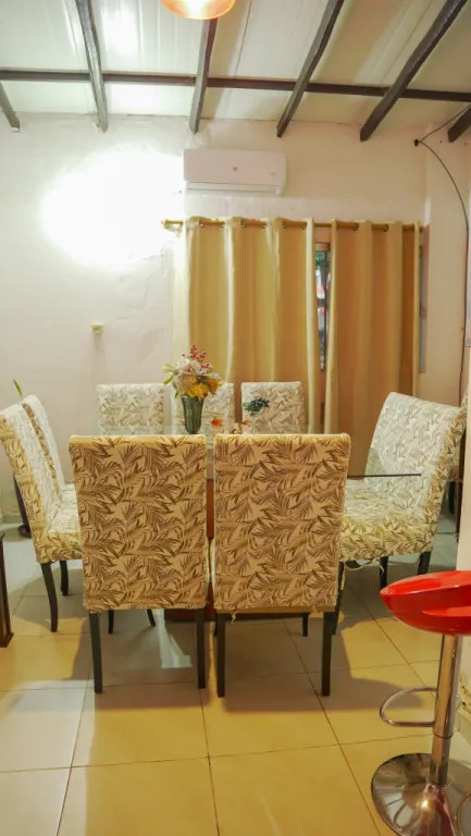 Casa en venta en Pettirossi, Asunción — foto 3