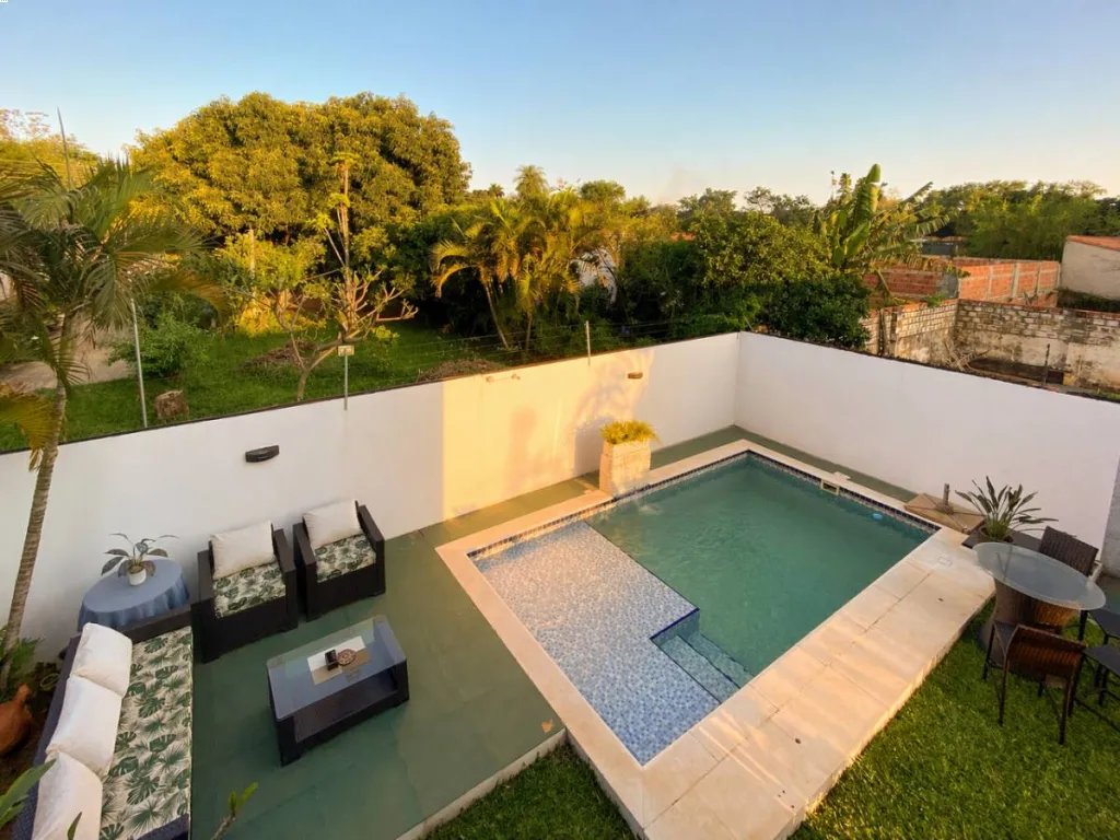 VENDO CASA MODERNA EN LUQUE LAURELTY DE 3 HABITACIONES — foto 3
