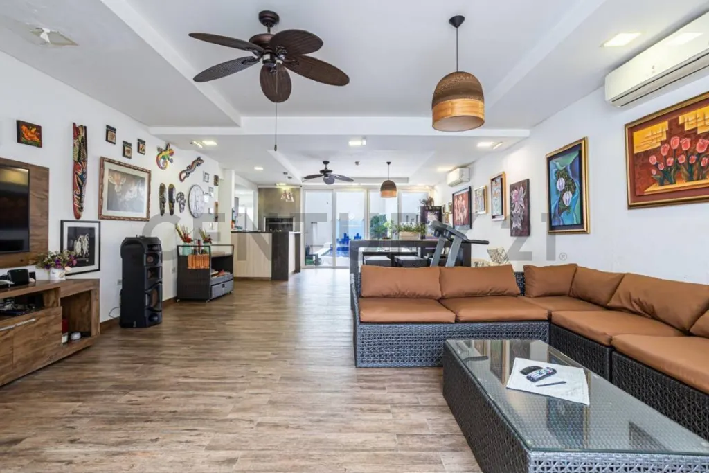 Casa en venta en Felicidad, Lambaré — foto 2