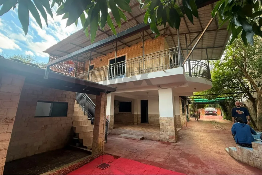 VENDO CASA EN SAN LORENZO — foto 2
