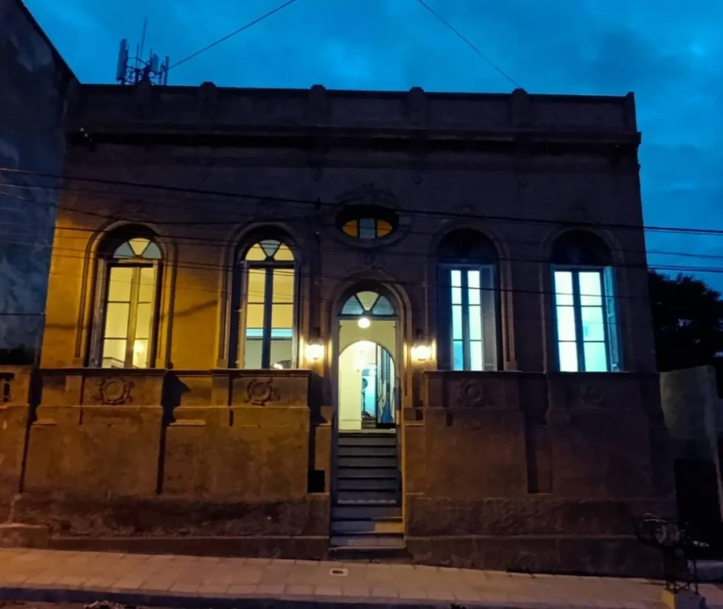 VENDO HERMOSA CASONA COLONIAL EN EL CENTRO DE ASUNCIÓN — foto 3