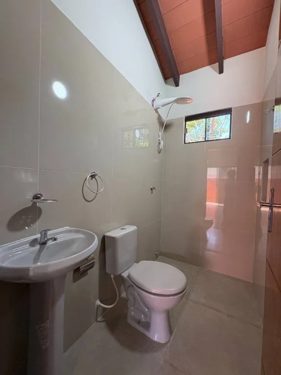 VENDO CASA EN CONDOMINIO EN LIMPIO — foto 3
