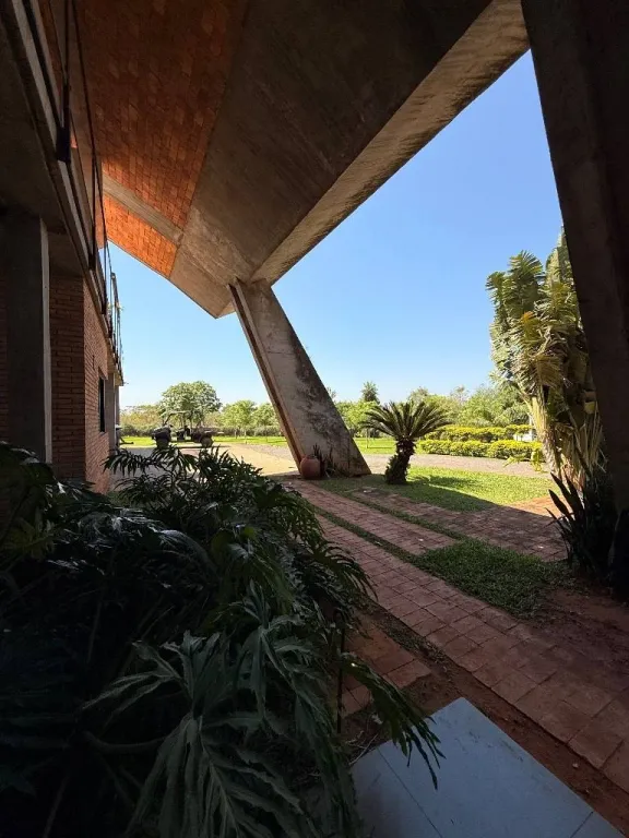 VENDO CASA EN CONDOMINIO EN MARIANO ROQUE ALONSO — foto 2