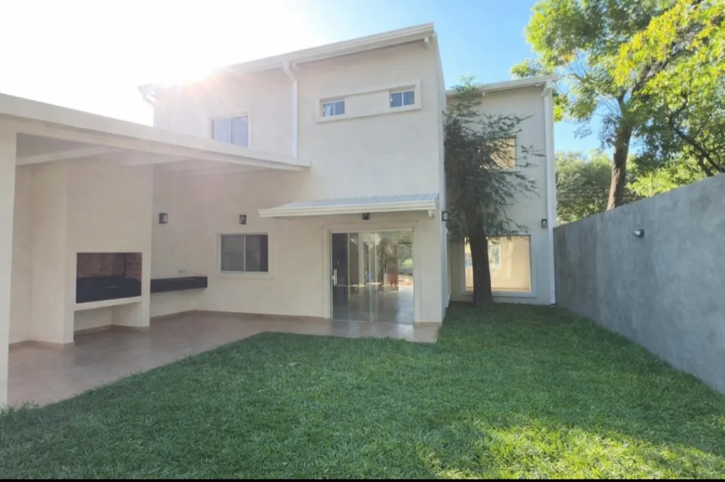 VENDO!. CASA A ESTRENAR ESTILO TOSCANO, CAMPO GRANDE — foto 2