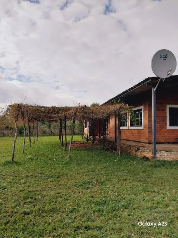 VENDO ESTANCIA EN ACAHAY — foto 3