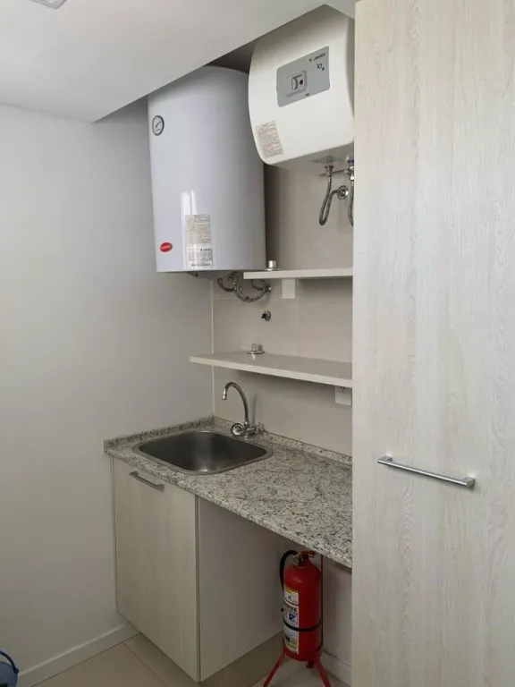 VENDO DEPARTAMENTO EN LAS MERCEDES, ASUNCIÓN — foto 3
