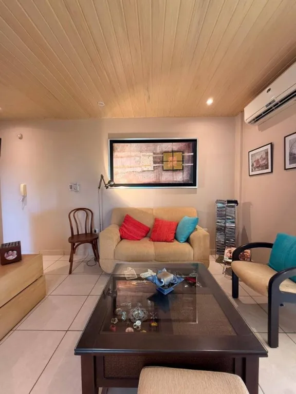 VENDO DEPARTAMENTO EN BARRIO JARA, ASUNCIÓN — foto 2