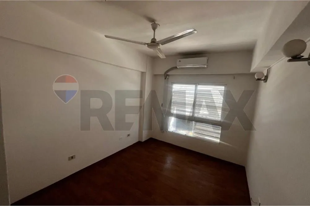 Alquilo dDepartamento de 4 habitaciones - Catedral - Asuncion — foto 2