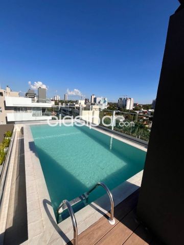 VENDO CASA RESIDENCIAL CON PILETA EN BARRIO LAS MERCEDES, ASUNCIÓN — foto 2