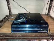 Vendo Ps4 Pro Desbloq con juegos y tienda