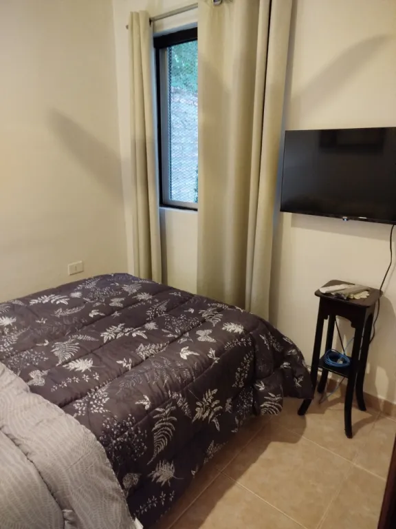 PROX. AVDA. STA. TERESA, WTC: ELEGANTE DEPTO. P SOLOS O ESTUDIANTE, 2 DORMIT, KITCHENETTE — foto 2