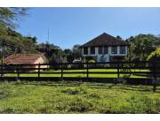 VENDO IMPORTANTE RESIDENCIA EN VILLARRICA