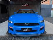 Ford Mustang Convertible Precio: 32.000 USD Año 2019 Motor 2.3 turbo Automático Naftero