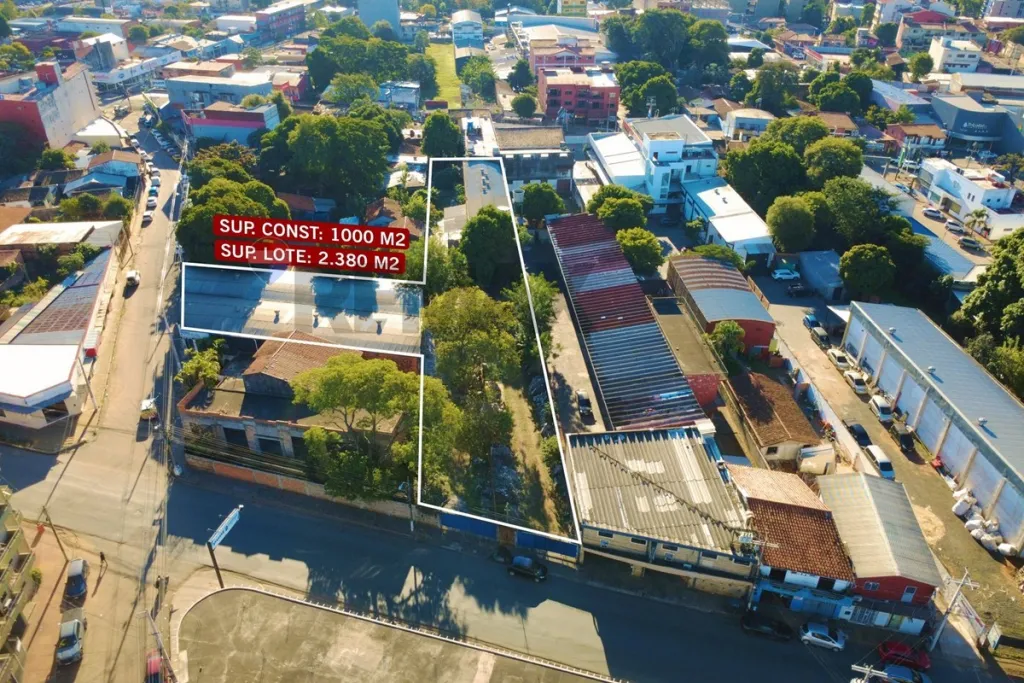 Complejo Industrial de 2.380 m2 en San Lorenzo — foto 2