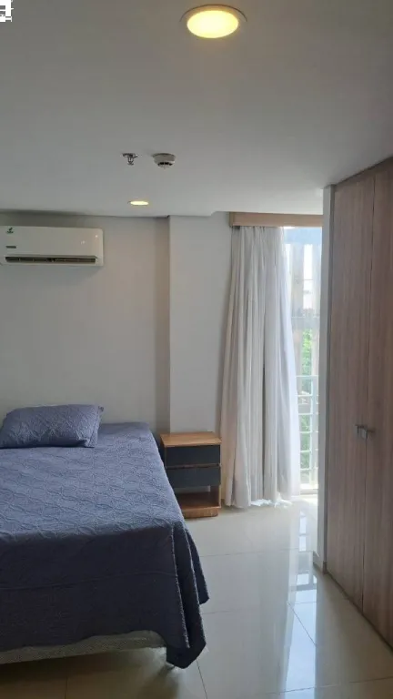 VENDO DEPARTAMENTO DE DOS HABITACIONES AMOBLADO EN YCUÁ SATÍ, ASUNCIÓN — foto 3