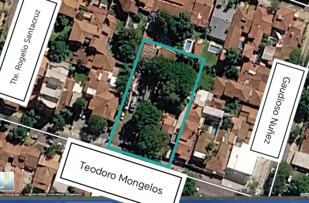 EN VENTA 2 TERRENOS JUNTOS EN BARRIO MBURICAO-24 MTS DE FRENTE — foto 2