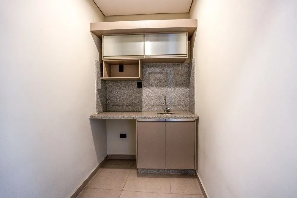 En Venta - Oficina en Sky Center — foto 2