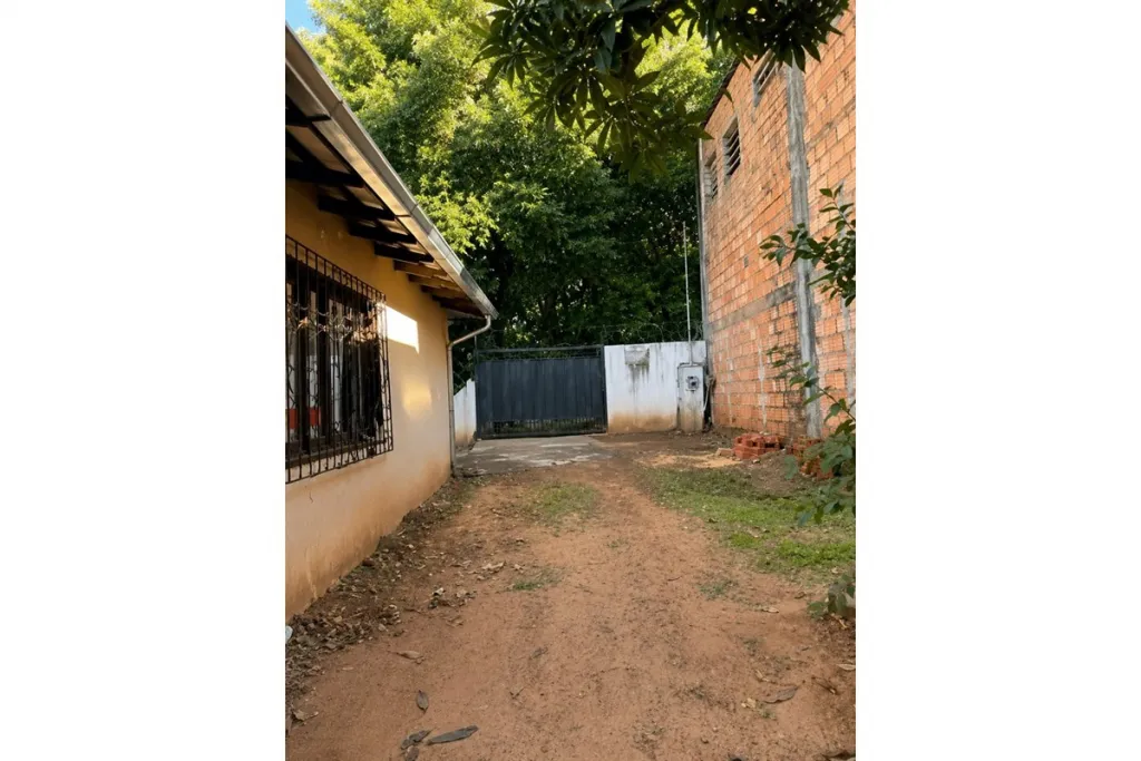 VENDO TERRENO EN FERNANDO DE LA MORA Z NORTE!! — foto 3