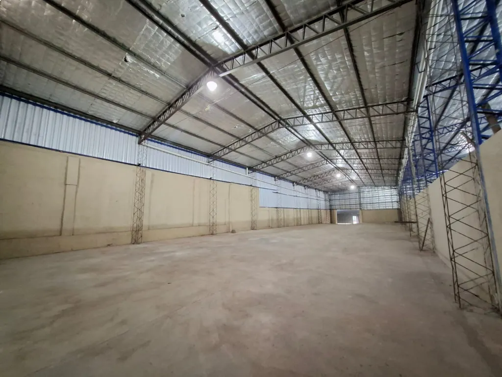 Venta de 3 depósitos en z Salemma con renta activa Paraguay Central San Lorenzo Barcequi — foto 3