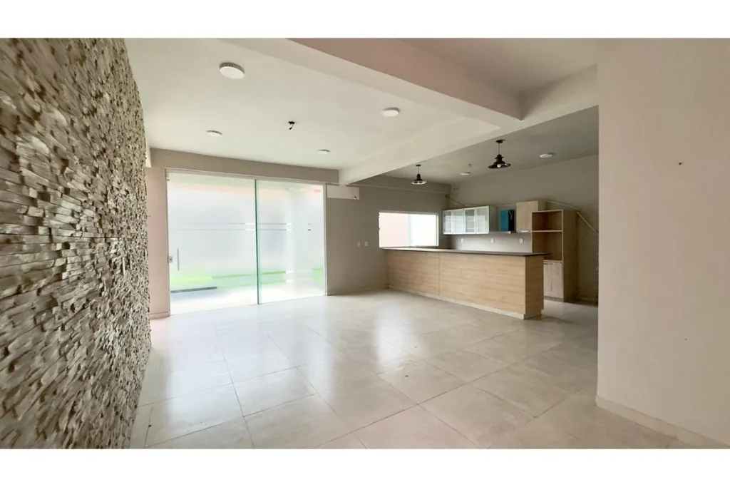 VENDO CASA EN SAN LORENZO BARRIO MIRAFLORES!! — foto 3