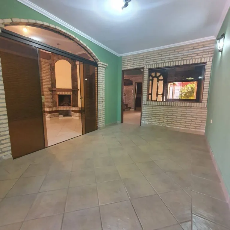 EN VENTA DUPLEX- PRIMER BARRIO, LUQUE! — foto 3