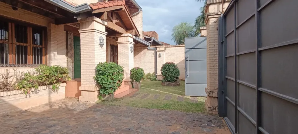 casa de 2 pisos en Barrio America luque — foto 2