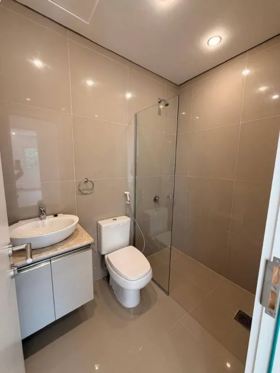 VENDO DEPARTAMENTO DE UNA HABITACIÓN EN LAS MERCEDES, ASUNCIÓN — foto 3