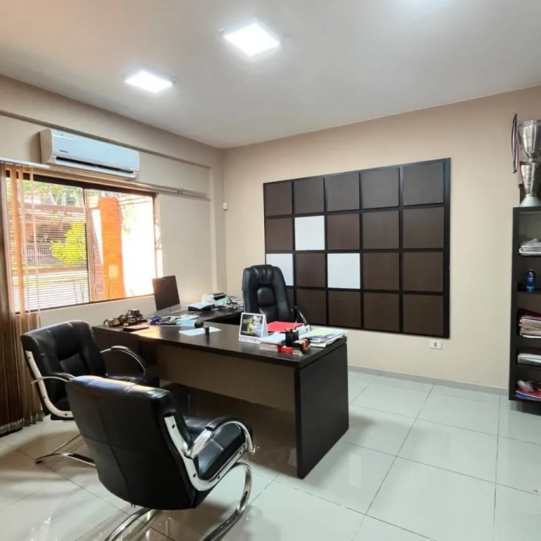 VENDO AMPLIA CASA 4 DORMITORIOS EN VALLE APU’A LAMBARE — foto 3