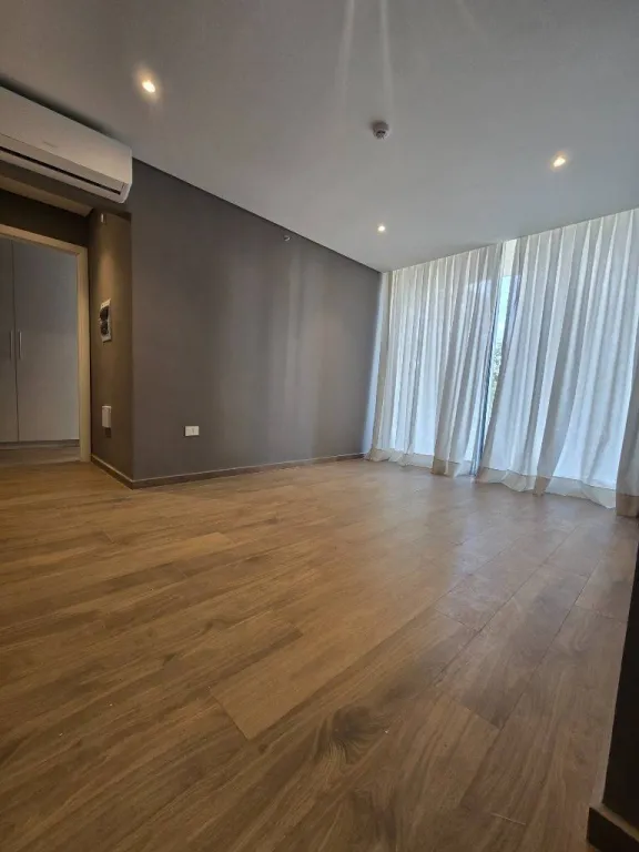 VENDO AMPLIO DEPARTAMENTO 2 DORMITORIOS EN VILLA MORRA ASUNCION — foto 3