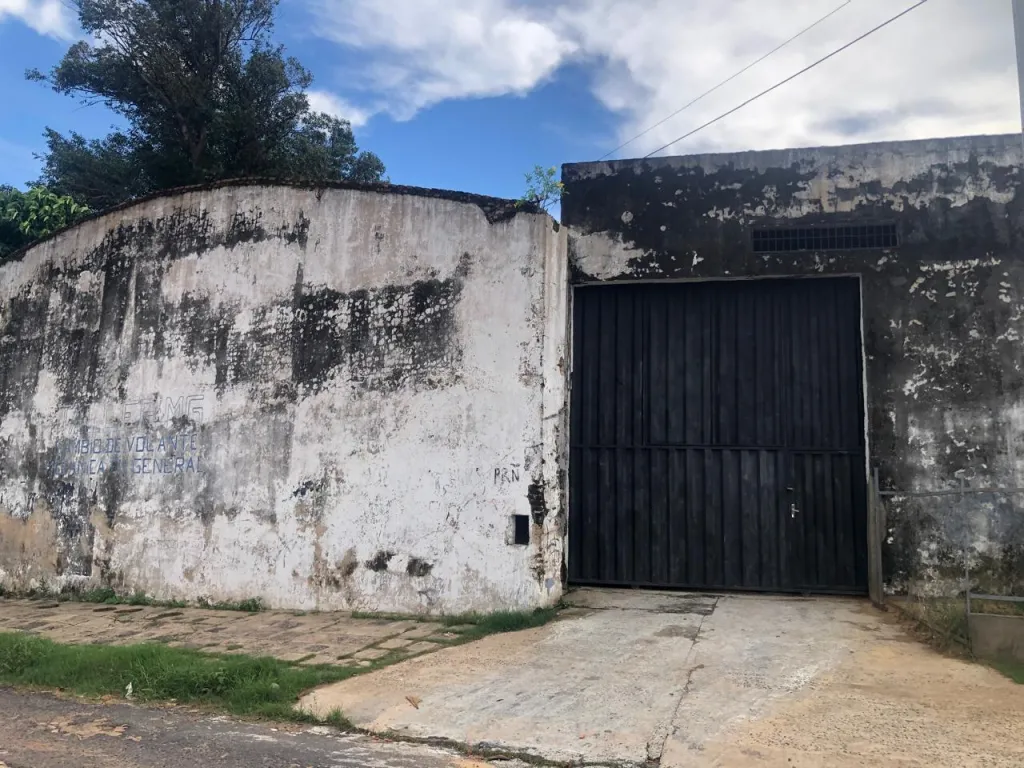 Alquilo Tinglado de 820 m2 en Asuncion Barrio Ita Enramada zona Cervecera Asuncion — foto 3
