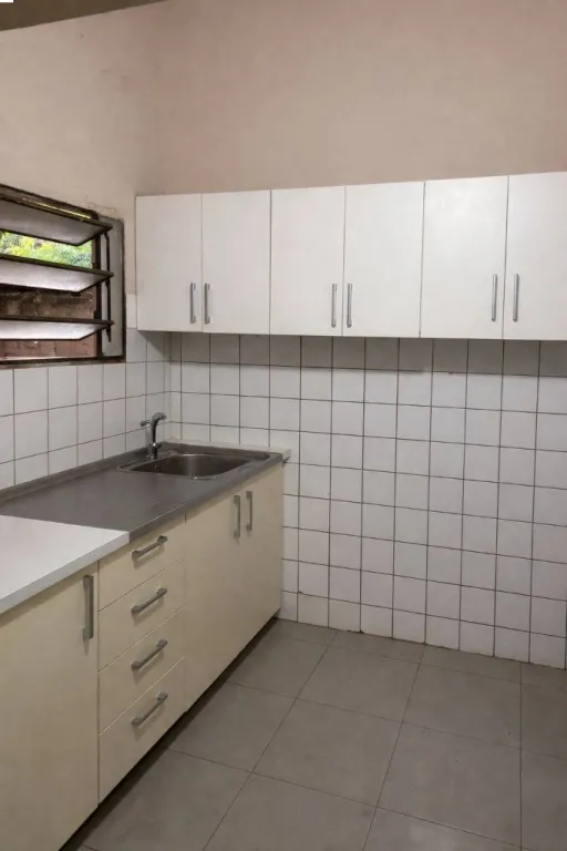 VENDO CASA DE TRES DORMITORIOS A REFACCIONAR EN VISTA ALEGRE, ASUNCIÓN — foto 3
