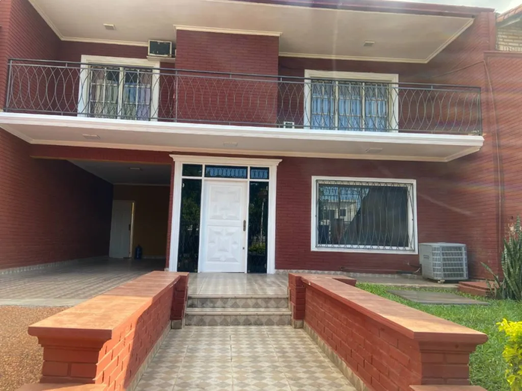 VENDO CASA EN NAZARETH, ASUNCION — foto 3