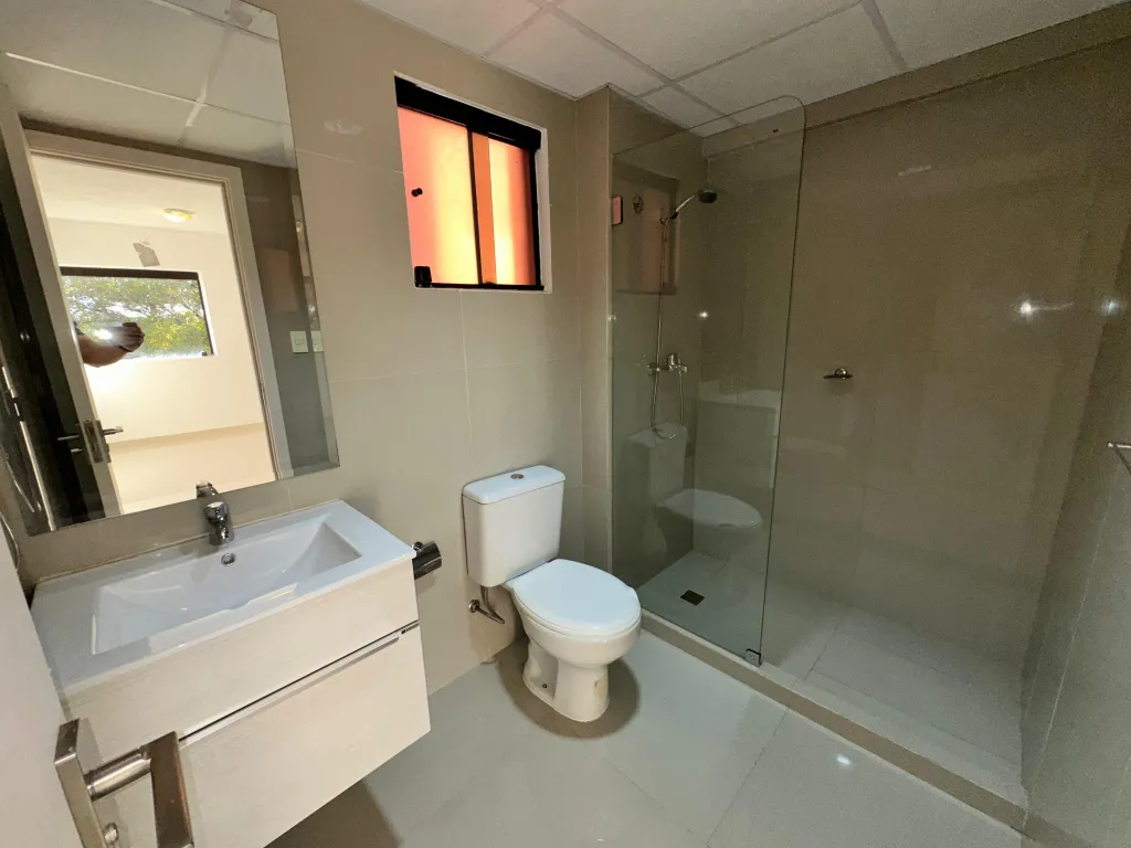 🏡✨ ¡DEPARTAMENTO EN VENTA SOBRE ACCESO SUR – ÑEMBY! ✨🏡 — foto 3