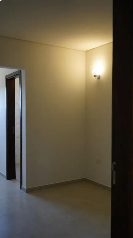 Moderno y funcional en Capiatá Ubicado en una tranquila zona residencial en esquina, a sol — foto 2