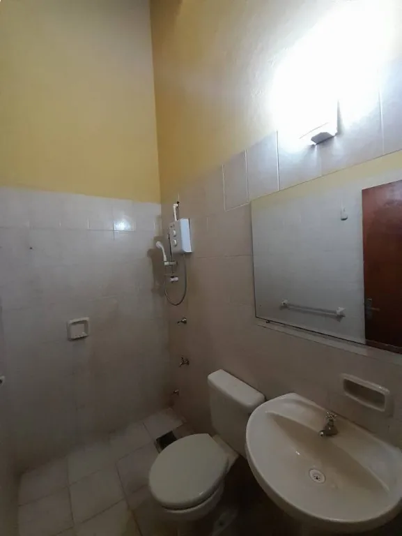 CASA EN VENTA BARRIO MORA CUE LUQUE — foto 3