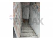 Capiata, Campos Verdes - Casa con local comercial