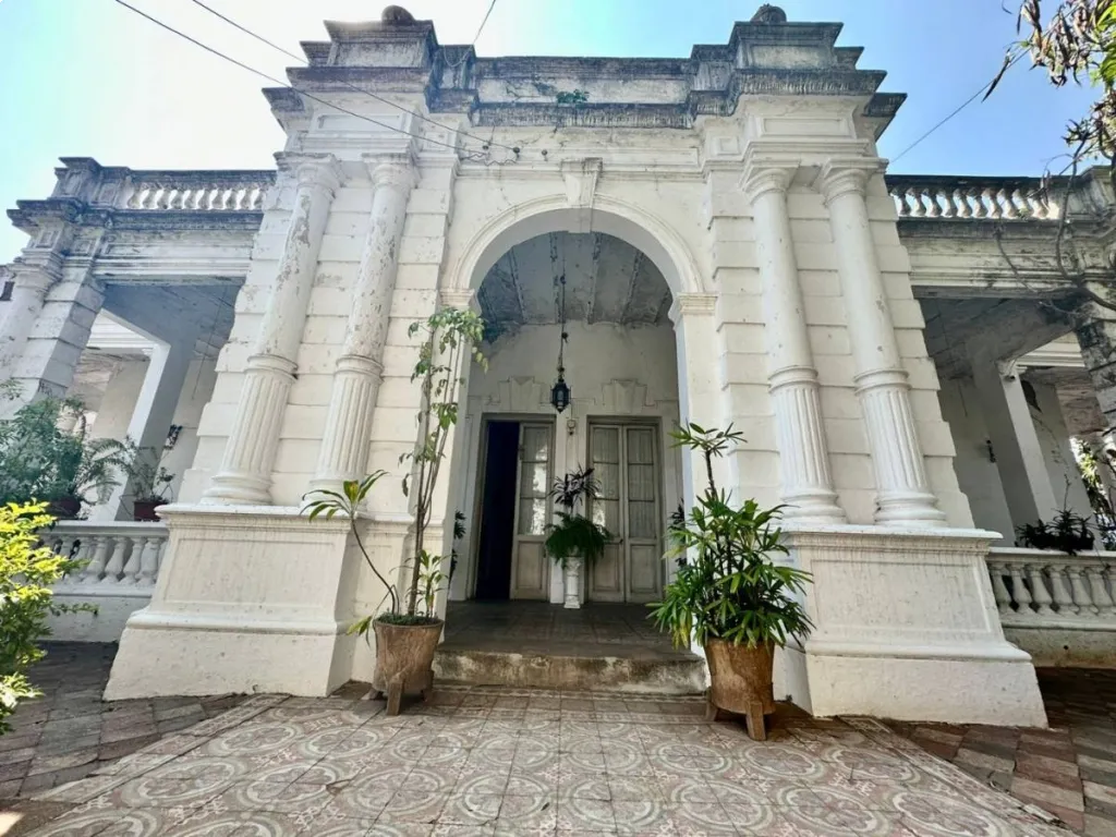 VENDO CASA EN LAS MERCEDES, ASUNCION — foto 2