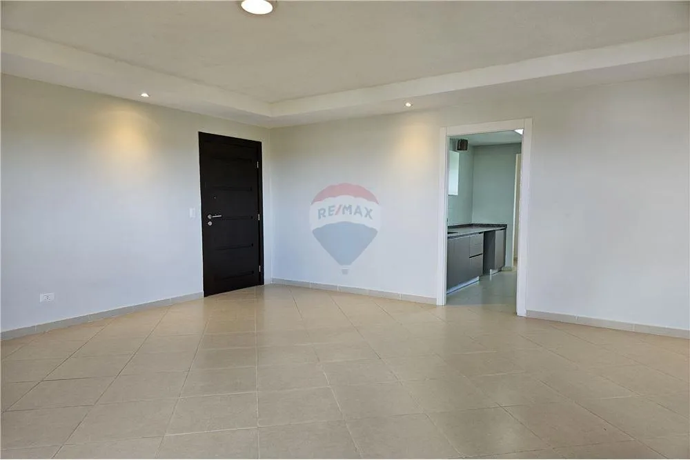 VENDO DEPARTAMENTO EN SAN LORENZO CONDOMINIO CERRADO — foto 3