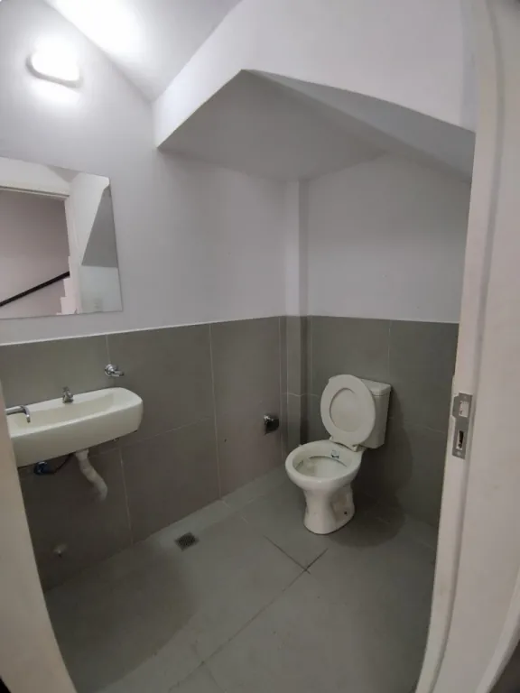 DÚPLEX EN LA MEJOR ZONA DE LAMBARÉ - CERCA CLUB YACHT — foto 2