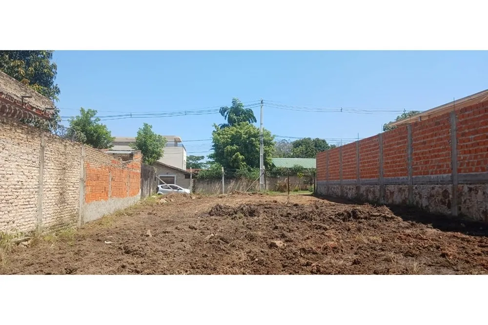 EN VENTA TERRENO EN LOMA PYTA — foto 2