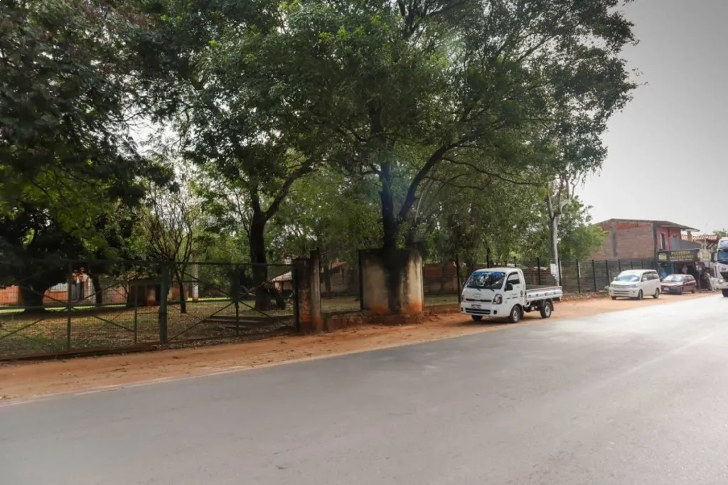 VENDO TERRENO EN LUQUE DE 8.623 M2 SOBRE CALLE AMERICA — foto 3