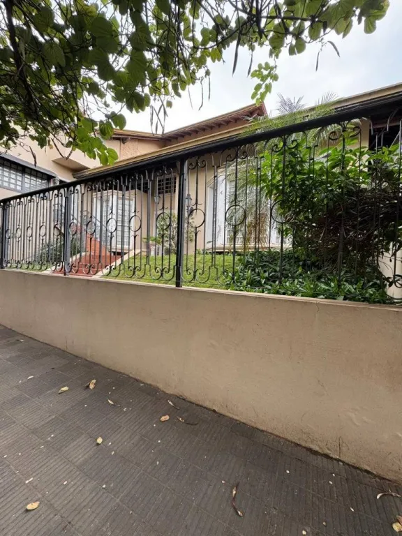 VENDO CASA EN MARISCAL LOPEZ, ASUNCION — foto 3