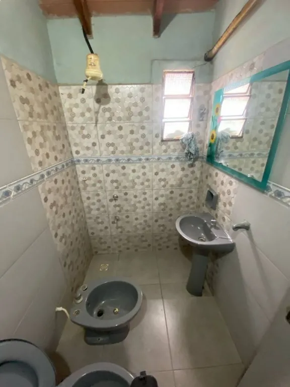 VENDO CASA EN HIPODROMO, ASUNCION — foto 2