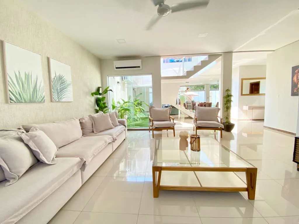 VENDO CASA C PISCINA EN LUQUE - CUARTO BARRIO!! — foto 2