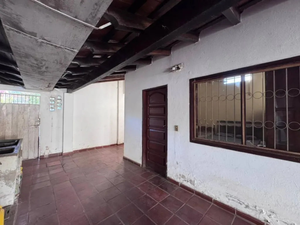 VENDO CASA EN ASUNCION EN SAN JORGE - YCUA SATI — foto 3