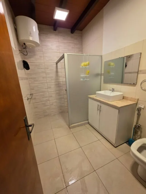 VENDO CASA EN ASUNCION EN GRAL DIAZ — foto 3