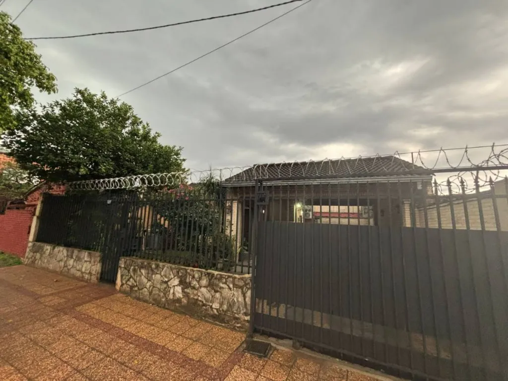 VENDO CASA EN ASUNCION EN VILLA AURELIA — foto 2