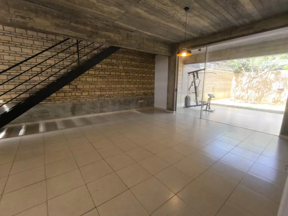 Se Vende Duplex 3 Dormitorios cercano a Villa Olimpia*(Barrio San Miguel) — foto 2